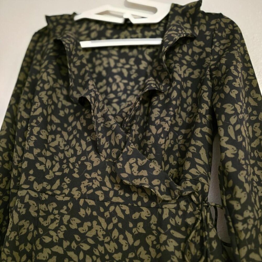 Vero Moda XS Green Black Long Sleeve Wrap Asymmetrical Patterned Midi Dress